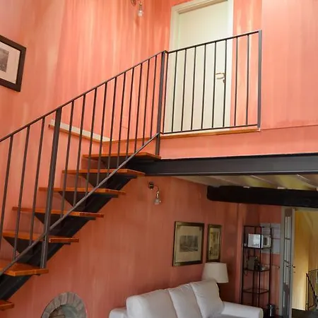 Il Torrazzo ベッド・アンド・ブレックファスト 3*